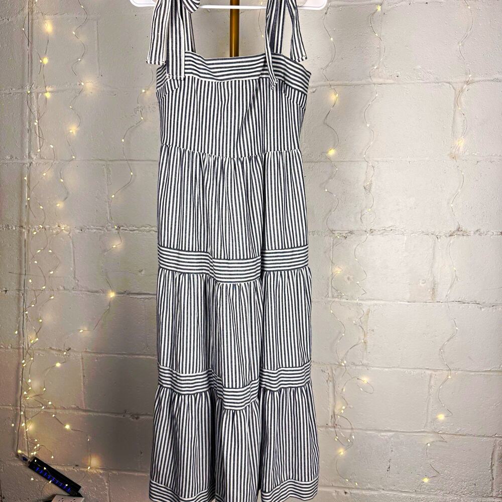 anthropologie by the river womenโs S striped tiered tie shoulder maxi dress